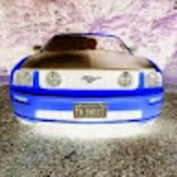 Meet your Posher, Beverly - Picture 1 of 1